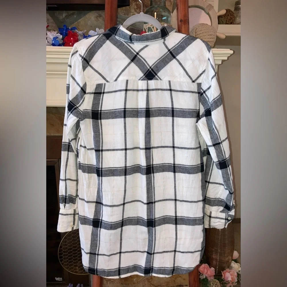 Merona Flannel Plaid White, Black and Gold Tunic Top XL - Picture 4 of 11